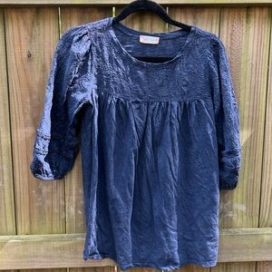 ALTAR’D STATE 1/2 Sleeve Paisley design Navy Top size Medium